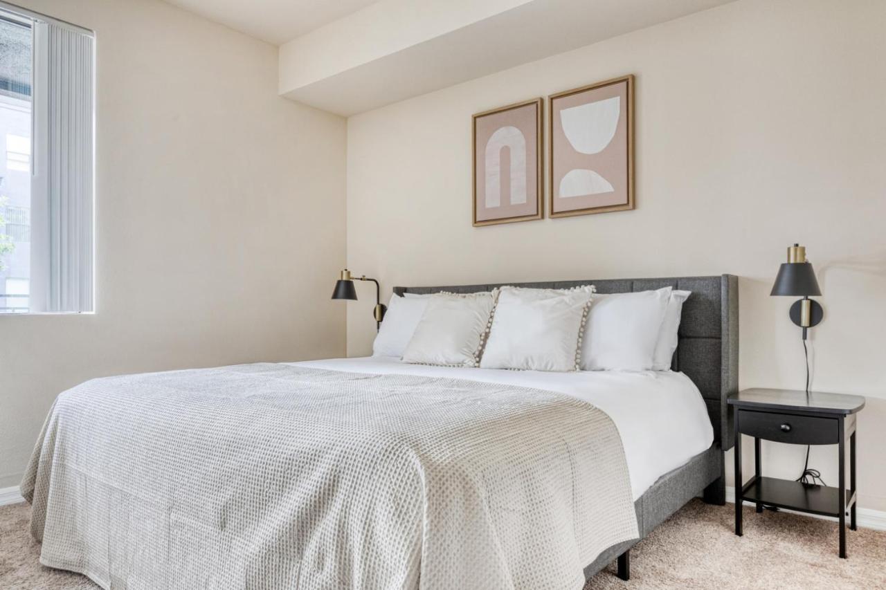 North Hollywood 1br W Gym Pool Near Shops Lax-584